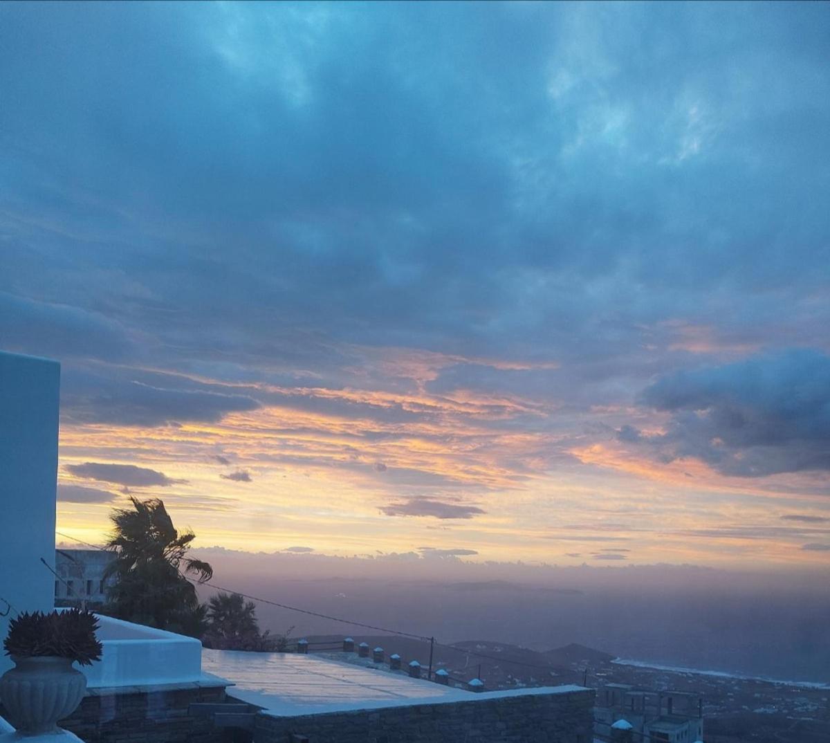 Horizon View Arnados Apartment Ngoại thất bức ảnh