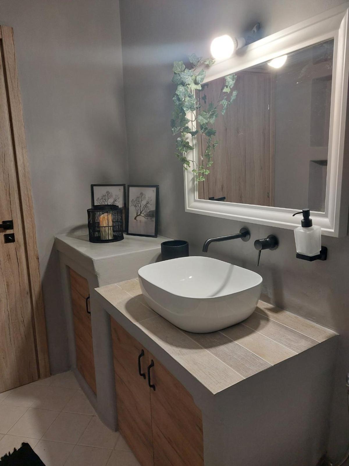 Horizon View Arnados Apartment Ngoại thất bức ảnh