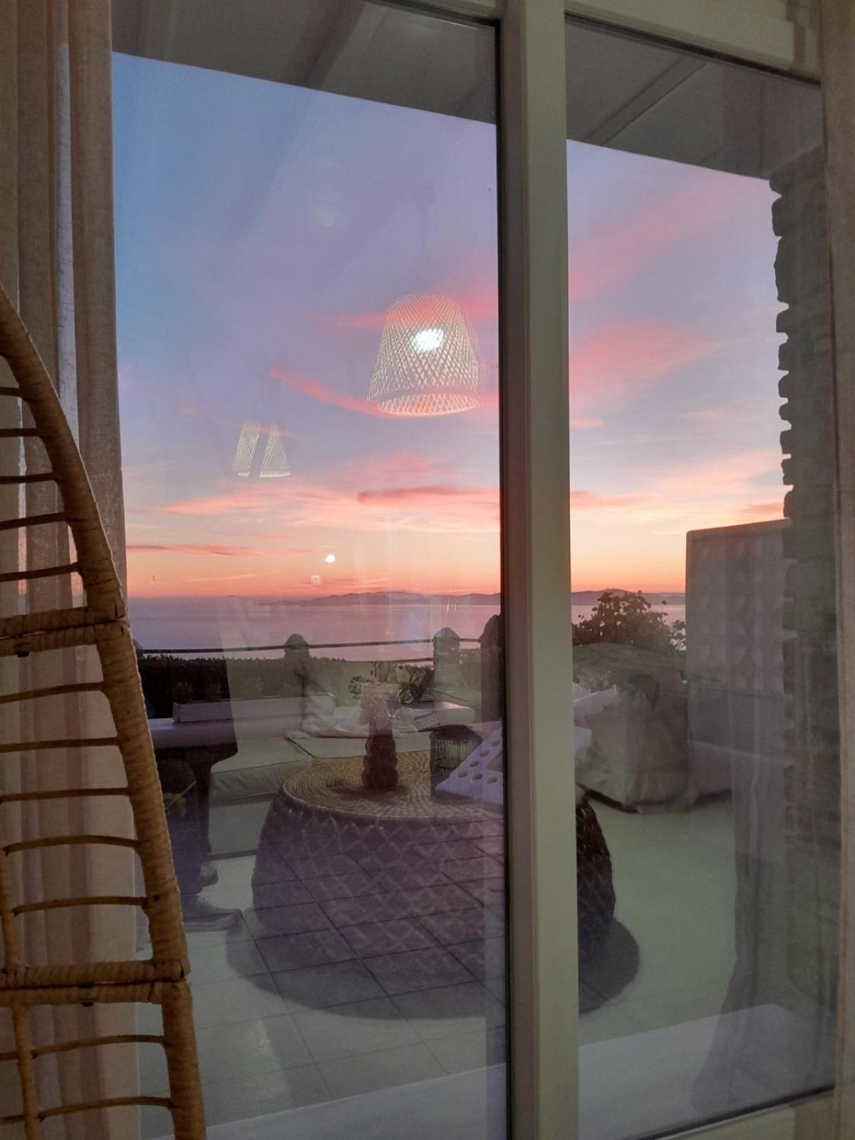 Horizon View Arnados Apartment Ngoại thất bức ảnh